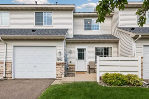 1685 Patriot Lane