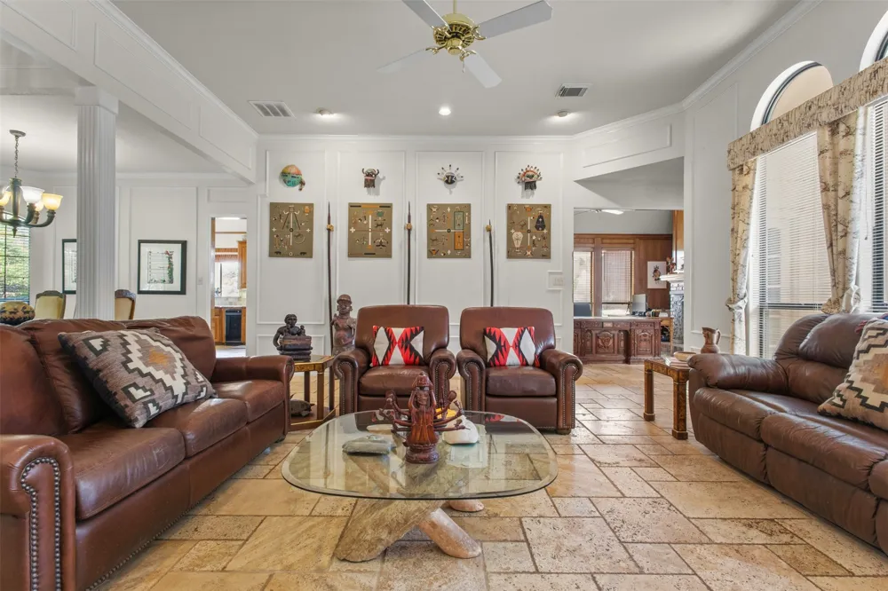 2616 Tulip Drive Richardson, TX 75082