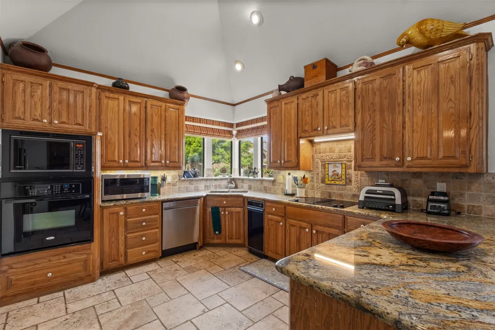 2616 Tulip Drive Richardson, TX 75082
