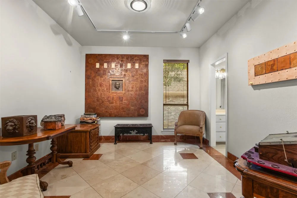 2616 Tulip Drive Richardson, TX 75082