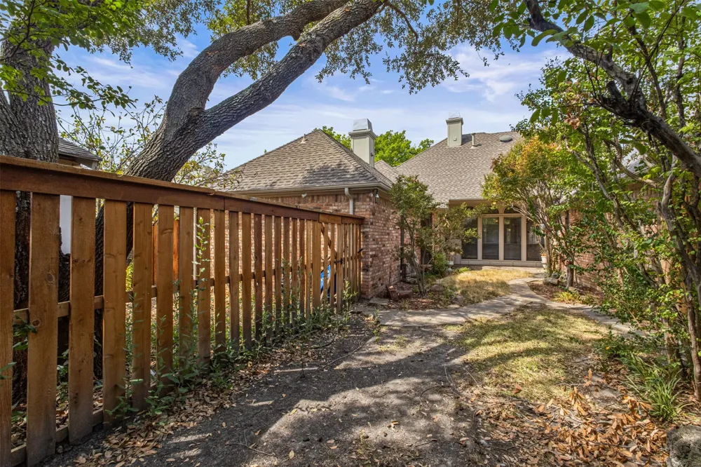 2616 Tulip Drive Richardson, TX 75082