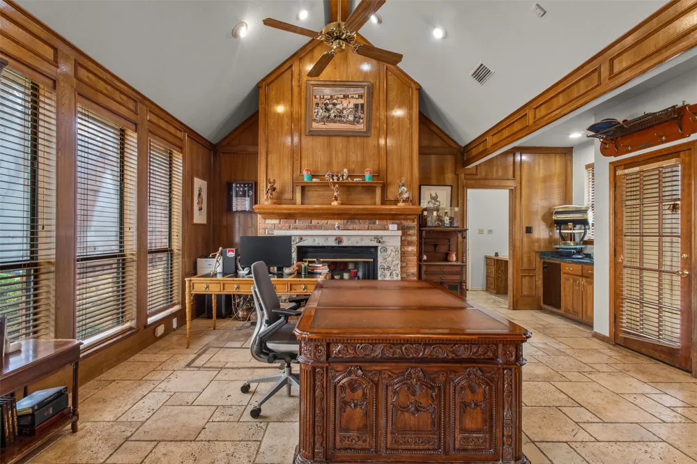 2616 Tulip Drive Richardson, TX 75082