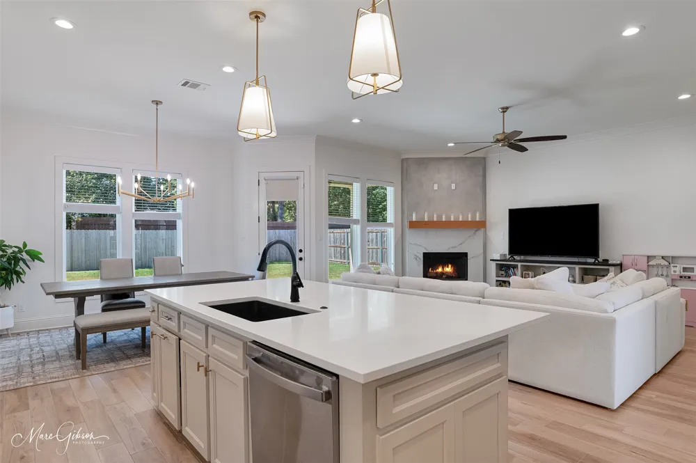 170 St Andrews Lane Benton, LA 71006