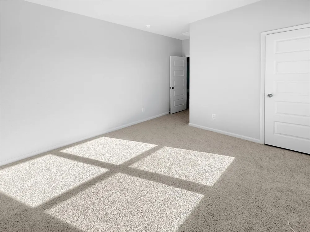 1941 E Riverside Circle Dayton, TX 77535