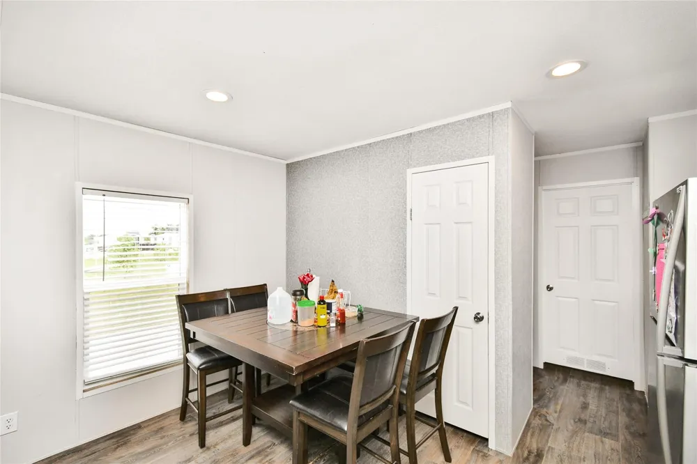 320 Road 5821 Cleveland, TX 77327