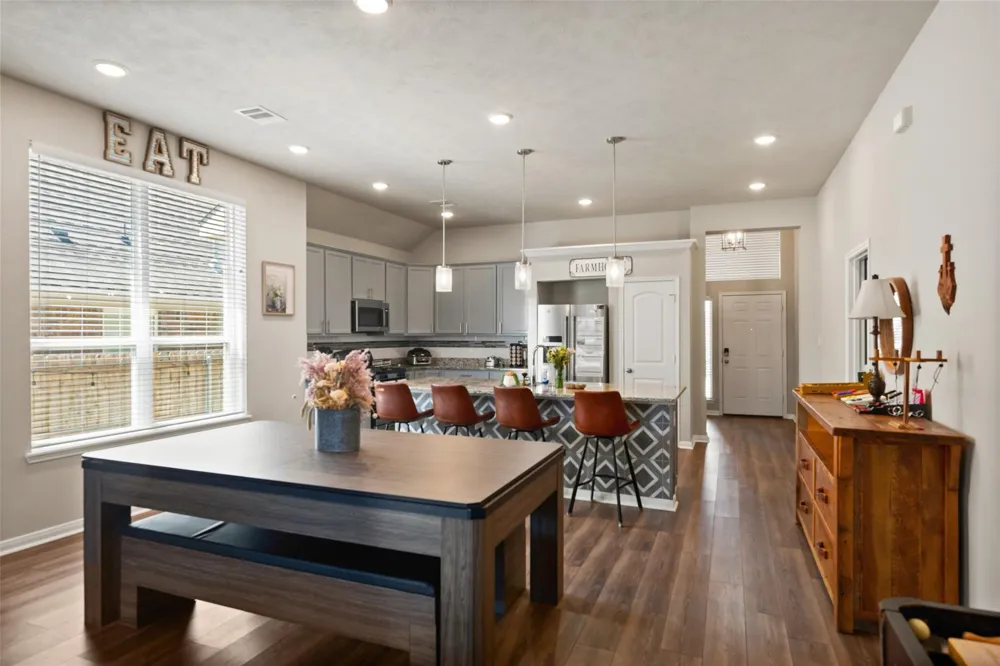 6315 Rockford Drive College Station, TX 77845
