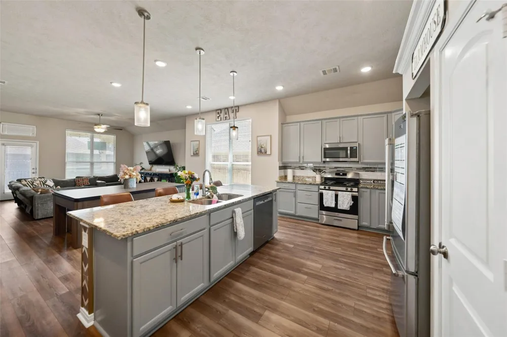 6315 Rockford Drive College Station, TX 77845
