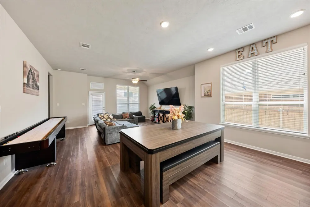 6315 Rockford Drive College Station, TX 77845
