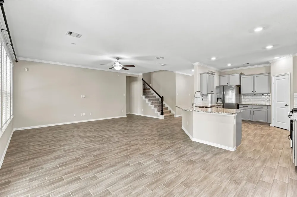 309 Lochvale Peak Court Montgomery, TX 77316