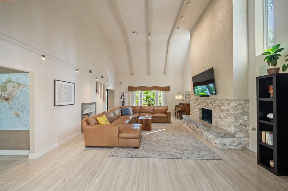 2918 Kings Forest Drive Kingwood, TX 77339