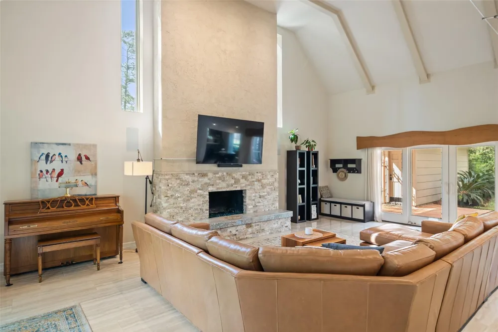 2918 Kings Forest Drive Kingwood, TX 77339