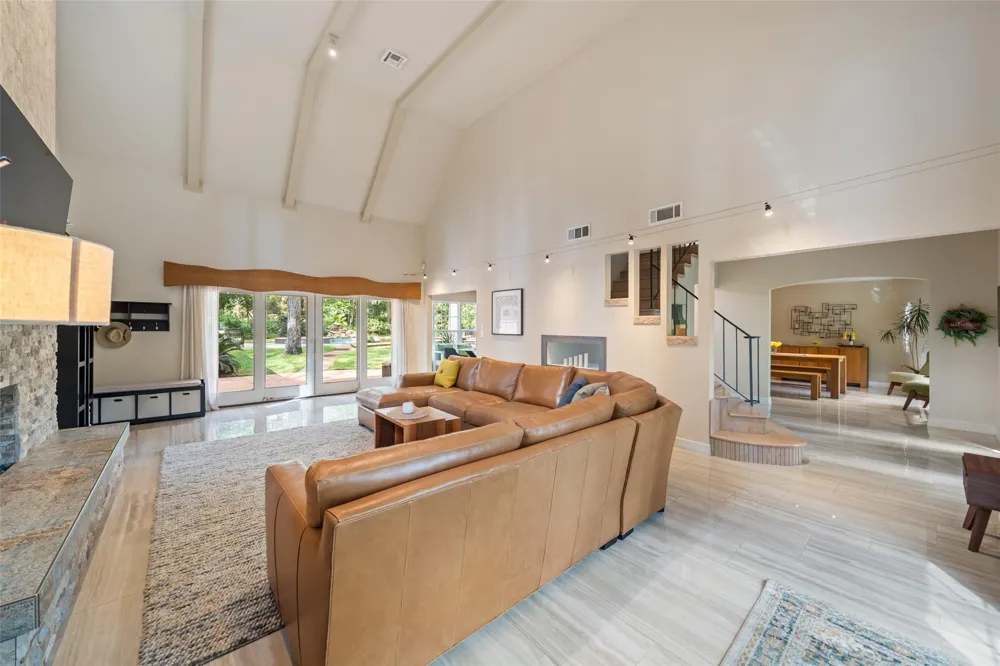 2918 Kings Forest Drive Kingwood, TX 77339