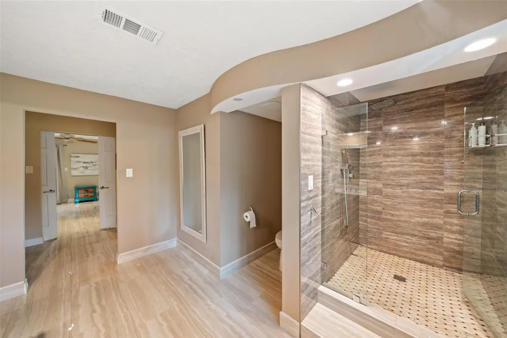 2918 Kings Forest Drive Kingwood, TX 77339
