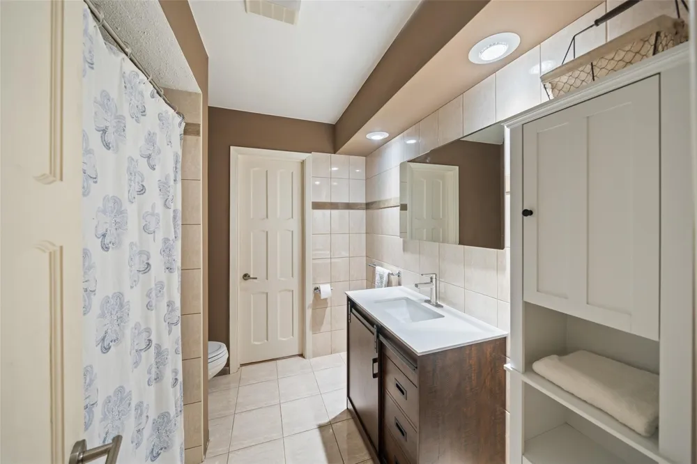 2918 Kings Forest Drive Kingwood, TX 77339