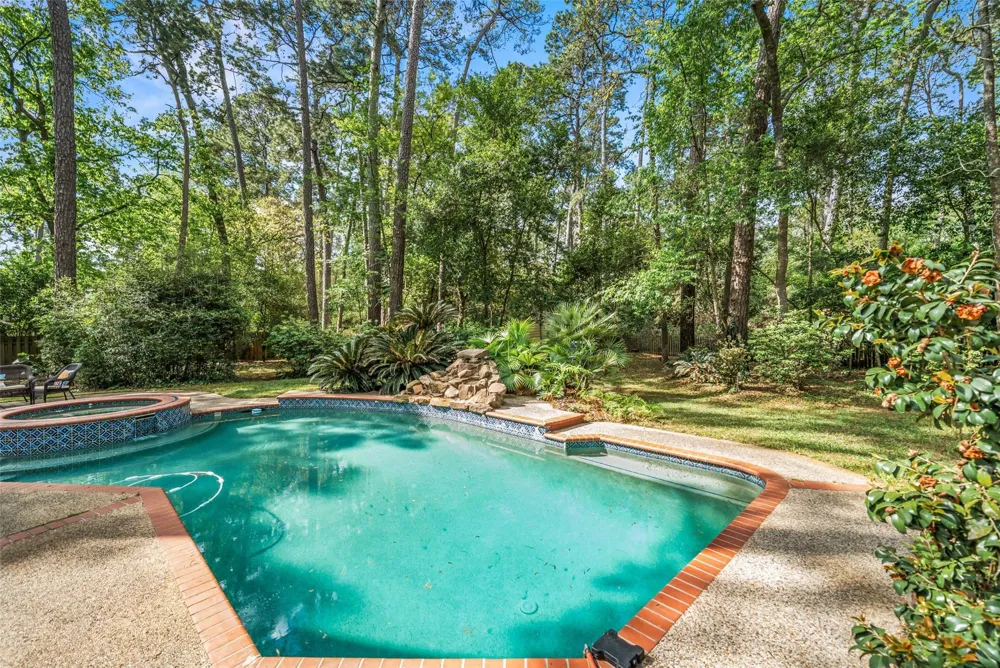 2918 Kings Forest Drive Kingwood, TX 77339