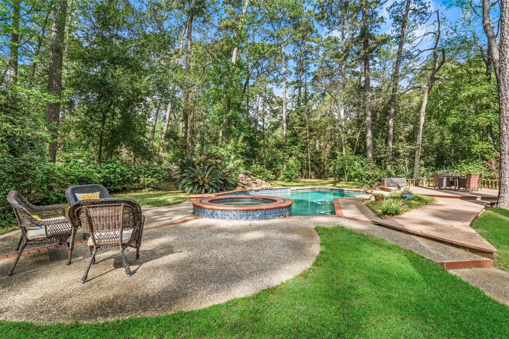 2918 Kings Forest Drive Kingwood, TX 77339