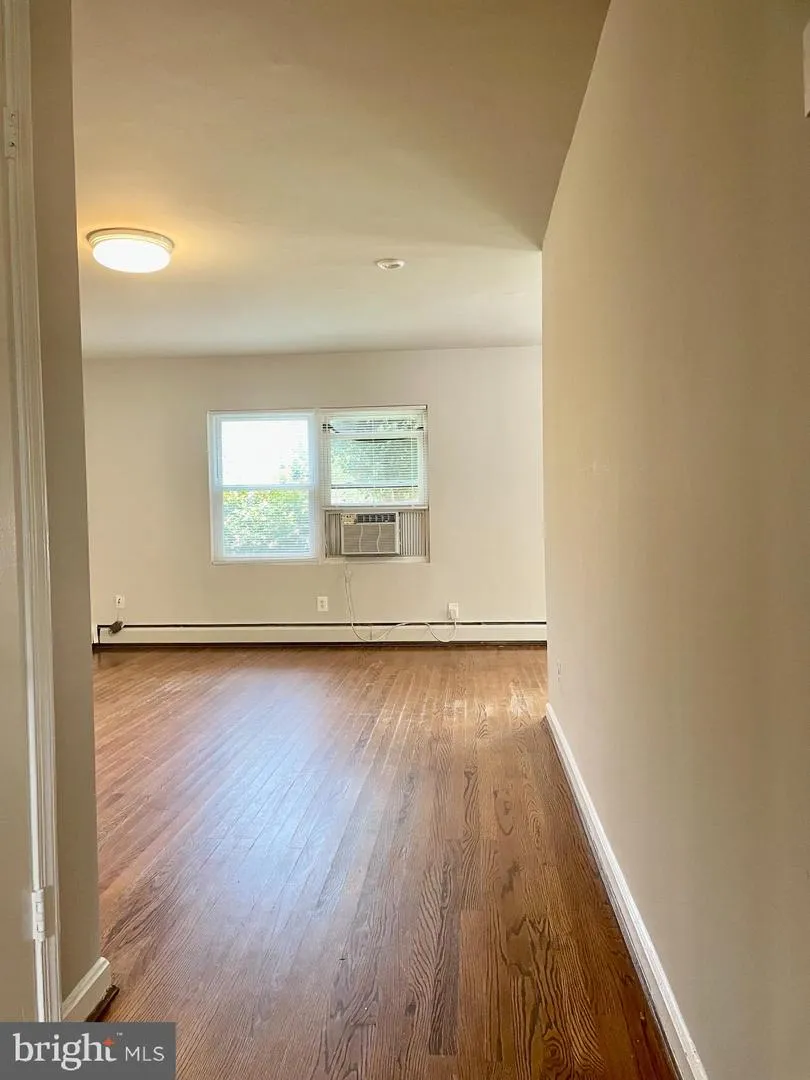 312 WAYNE STREET S #1 Arlington, VA 22204
