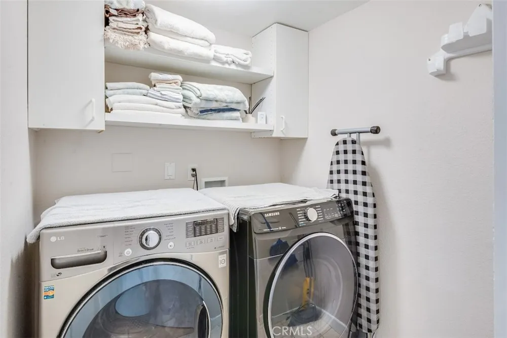 1136 Monterey Hermosa Beach, CA 90254