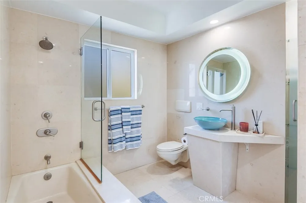 1136 Monterey Hermosa Beach, CA 90254