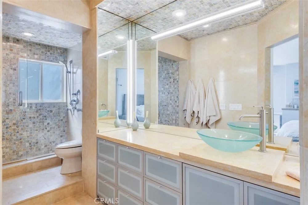 1136 Monterey Hermosa Beach, CA 90254