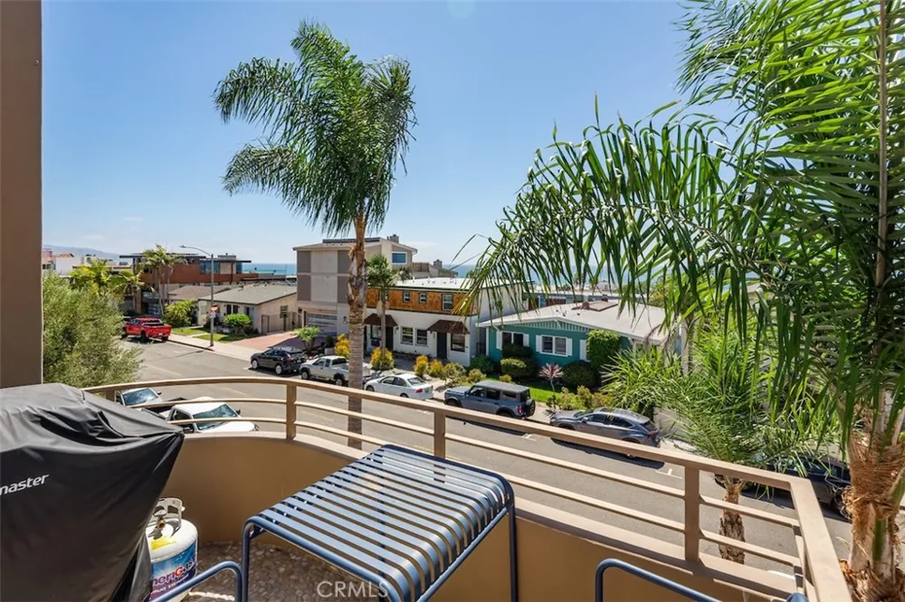 1136 Monterey Hermosa Beach, CA 90254