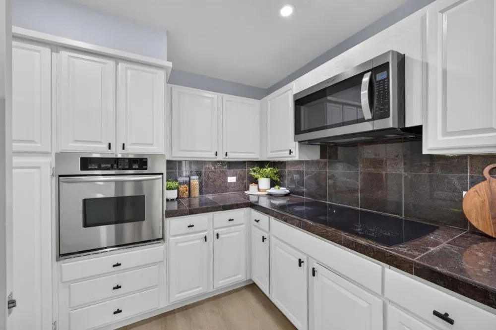35 9th Avenue #5 San Mateo, CA 94401