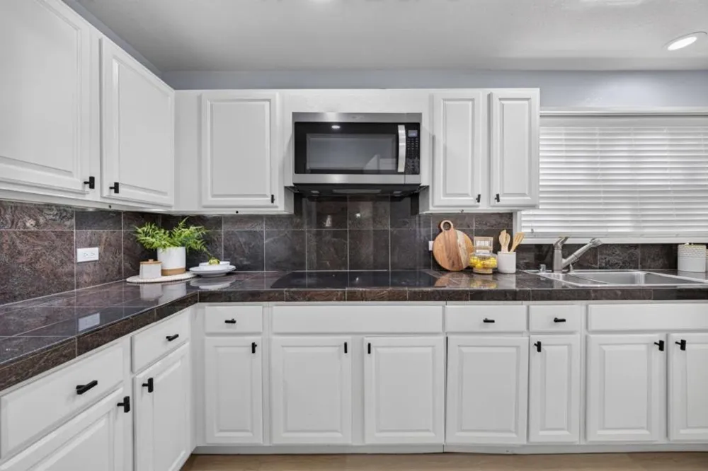 35 9th Avenue #5 San Mateo, CA 94401