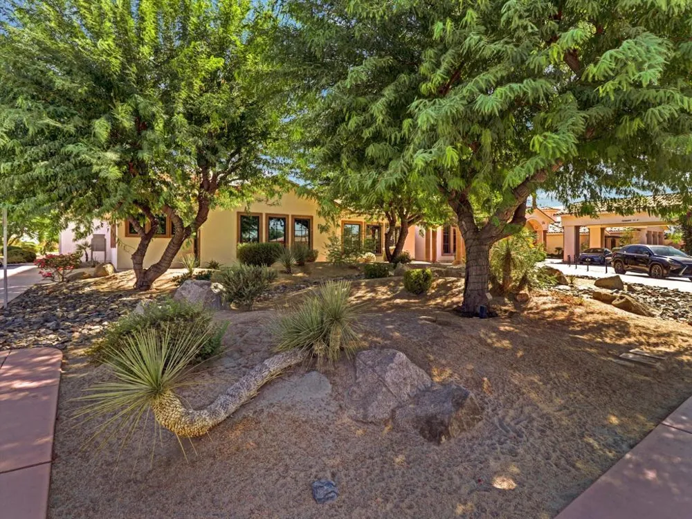 4559 Via Veneto Palm Desert, CA 92260