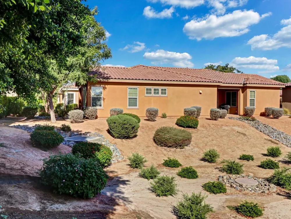 4559 Via Veneto Palm Desert, CA 92260
