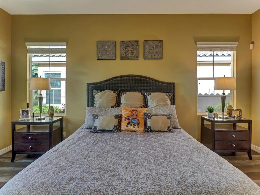 4559 Via Veneto Palm Desert, CA 92260