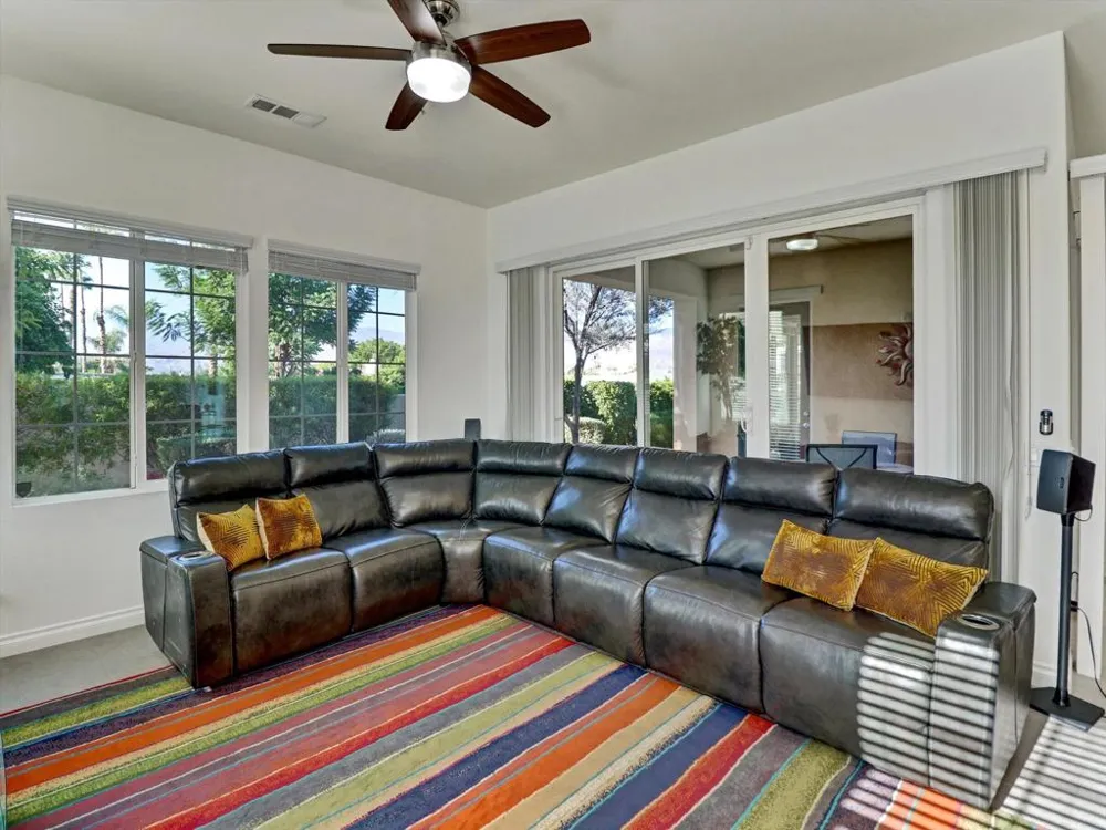 4559 Via Veneto Palm Desert, CA 92260