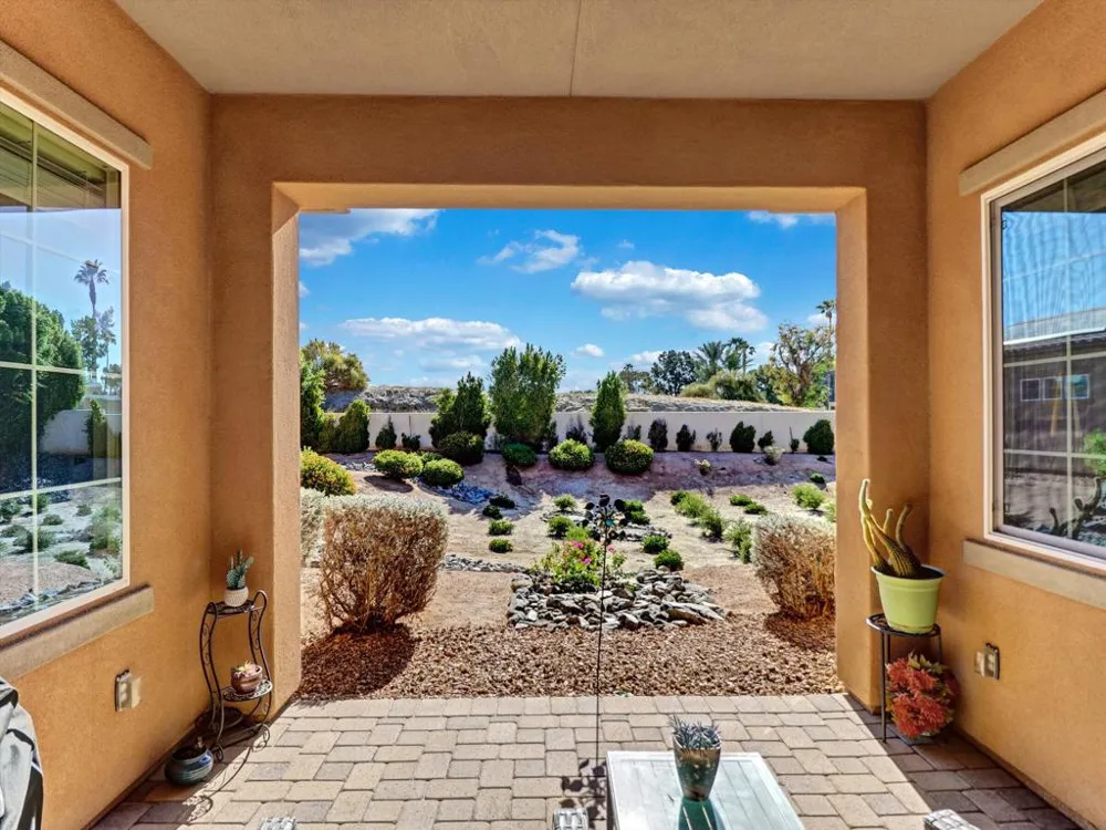 4559 Via Veneto Palm Desert, CA 92260