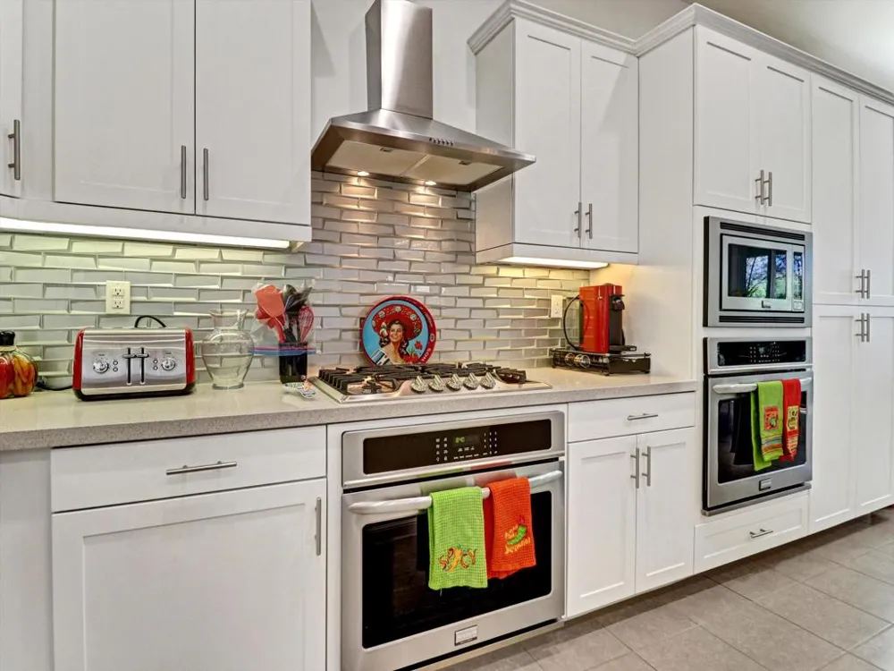 4559 Via Veneto Palm Desert, CA 92260