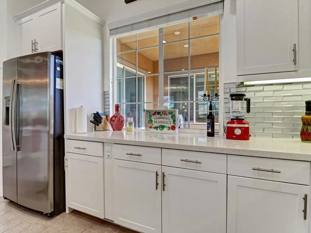 4559 Via Veneto Palm Desert, CA 92260