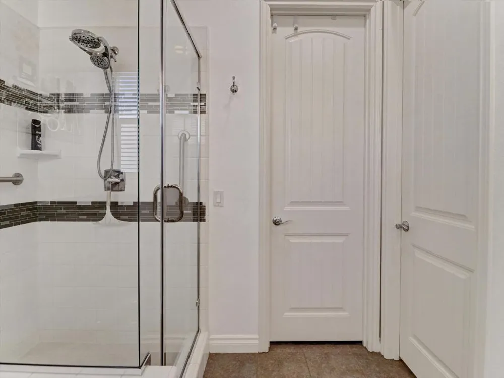 4559 Via Veneto Palm Desert, CA 92260