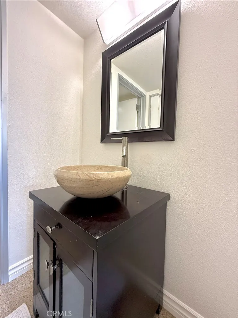 323 E Dayman #3 Long Beach, CA 90806