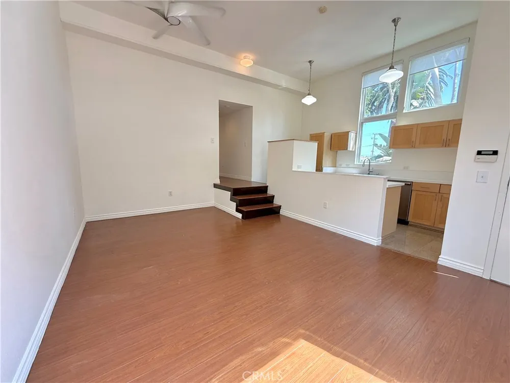 323 E Dayman #3 Long Beach, CA 90806