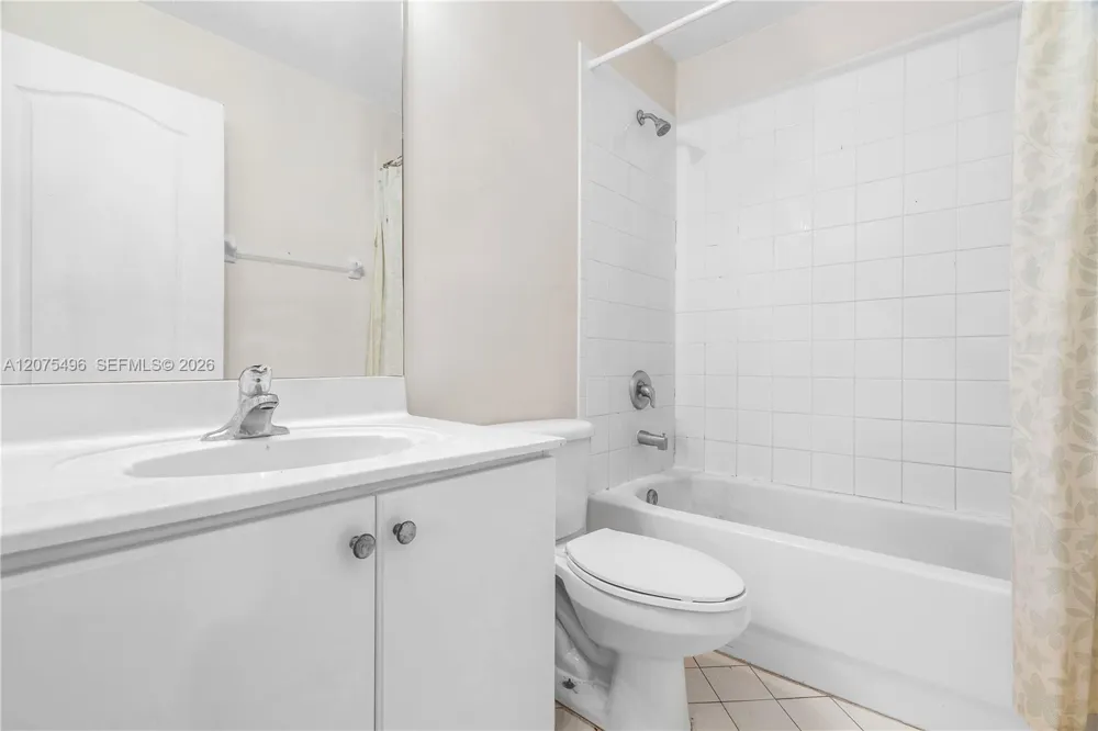 22821 SW 88th Pl #1-20 Cutler Bay, FL 33190