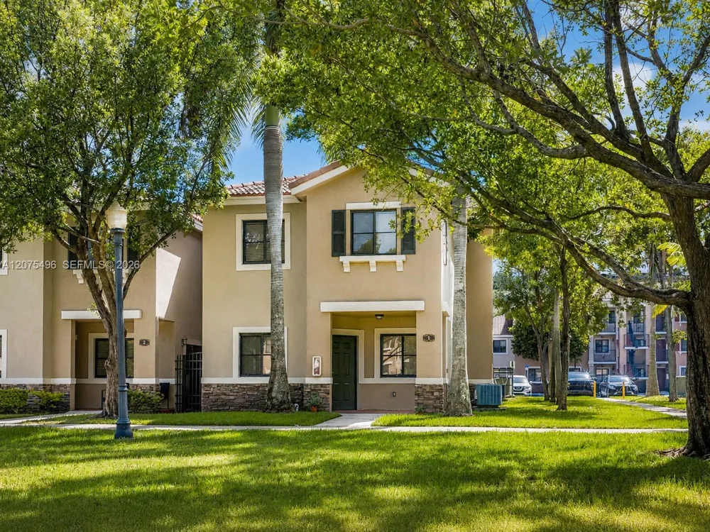 22821 SW 88th Pl #1-20 Cutler Bay, FL 33190