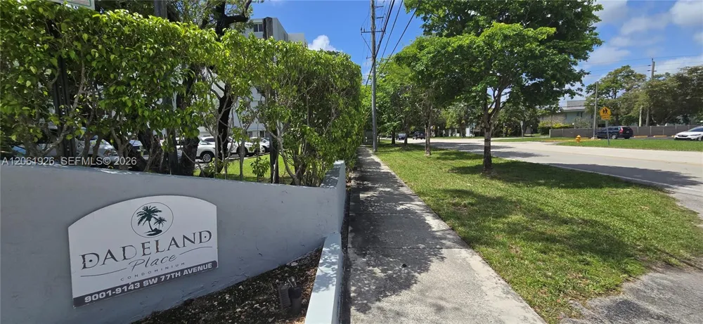9143 SW 77th Ave #804 Miami, FL 33156