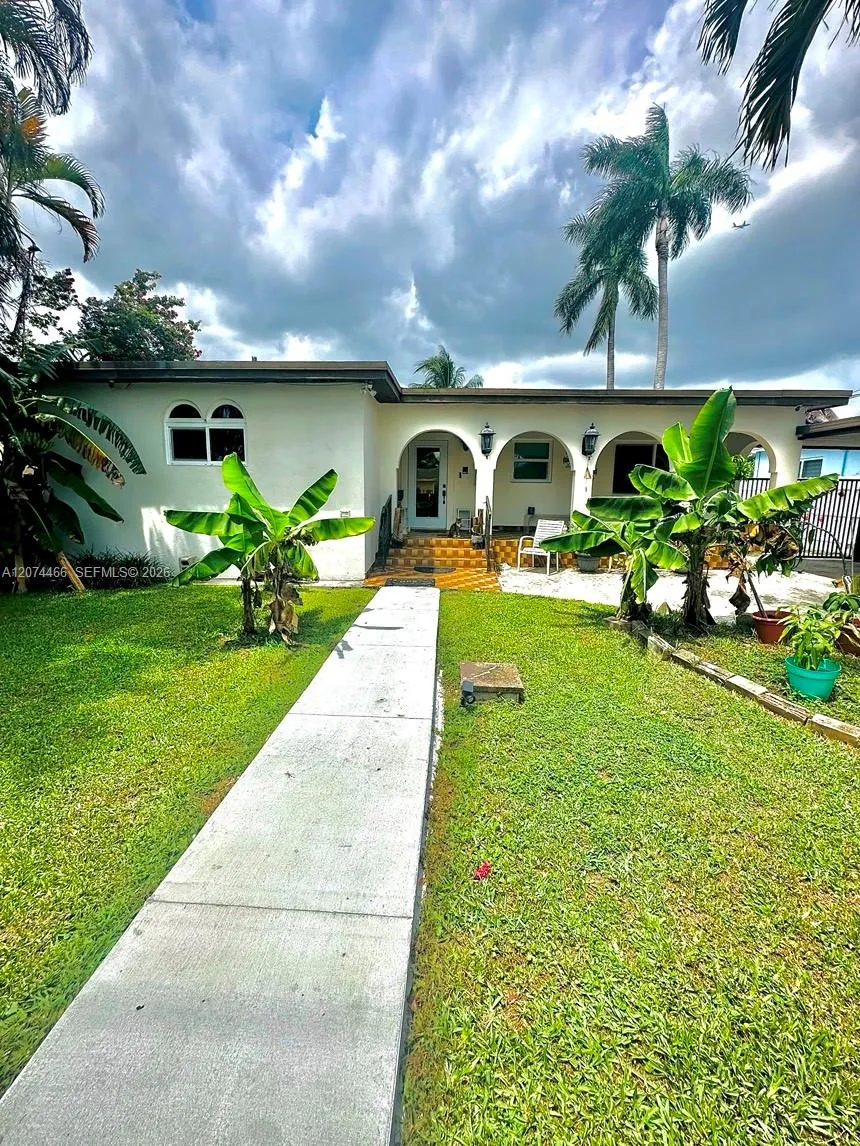 3351 NW 20th St Miami, FL 33142