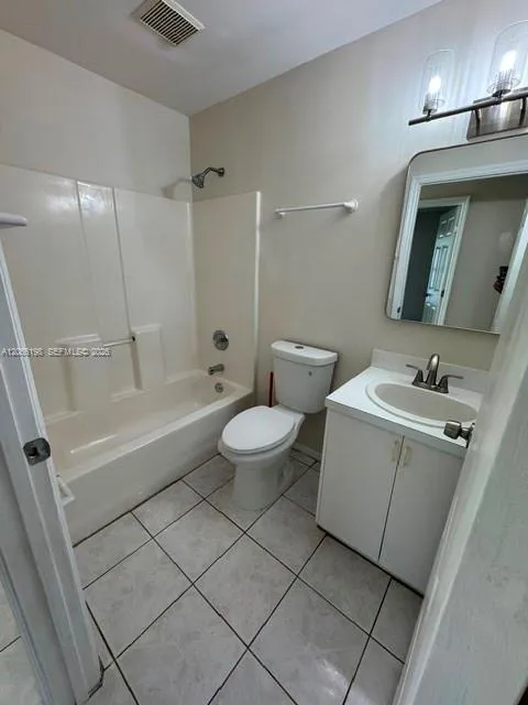 982 SW 9th Ct Florida City, FL 33034