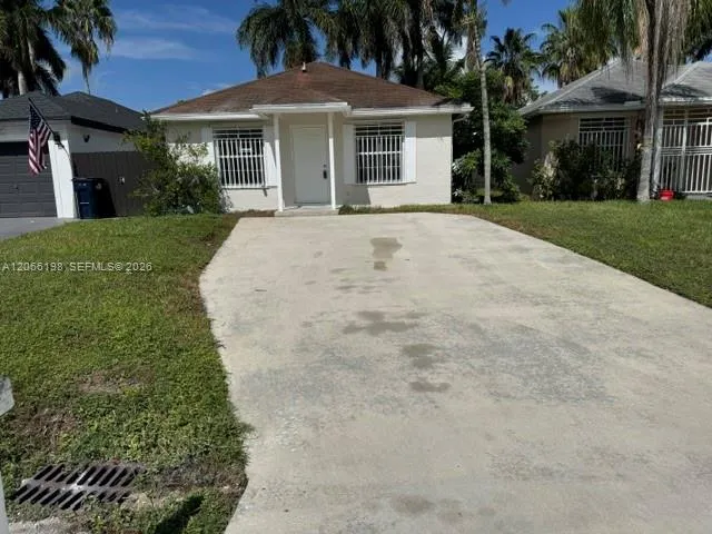 982 SW 9th Ct Florida City, FL 33034
