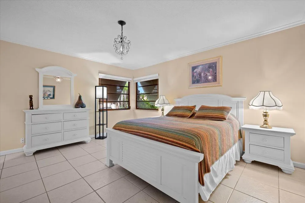 1419 Riverside Circle Wellington, FL 33414