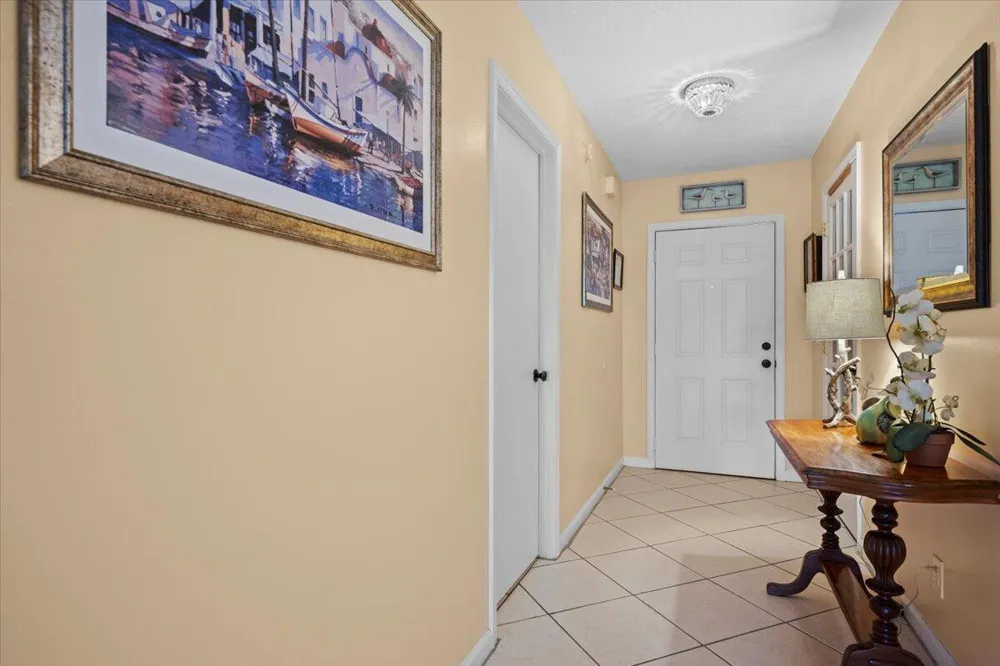 1419 Riverside Circle Wellington, FL 33414