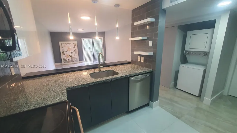 Address Not Shown Sunrise, FL 33351