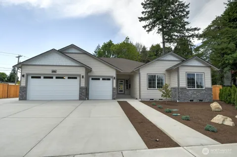11329 Elks Landing Court SE