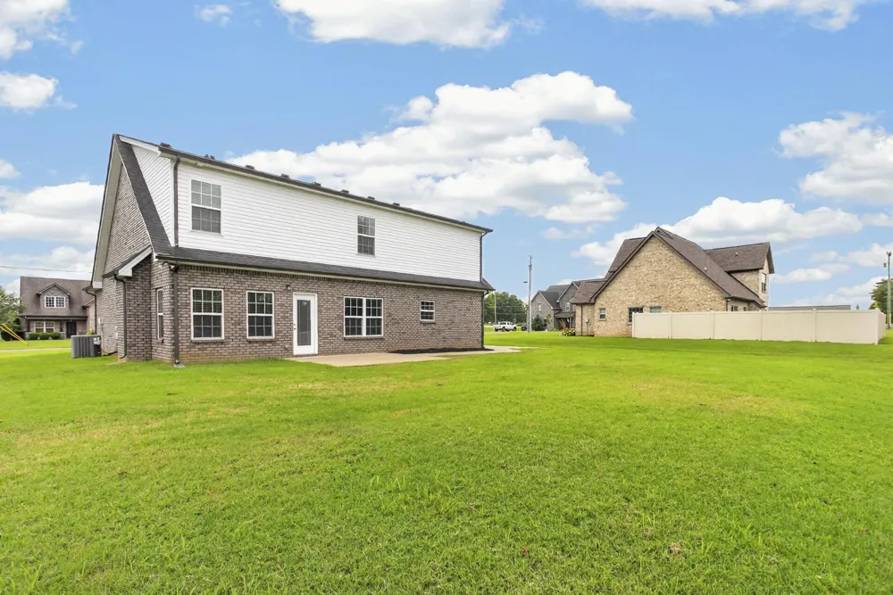 107 Olin McFolin Cv Lascassas, TN 37085