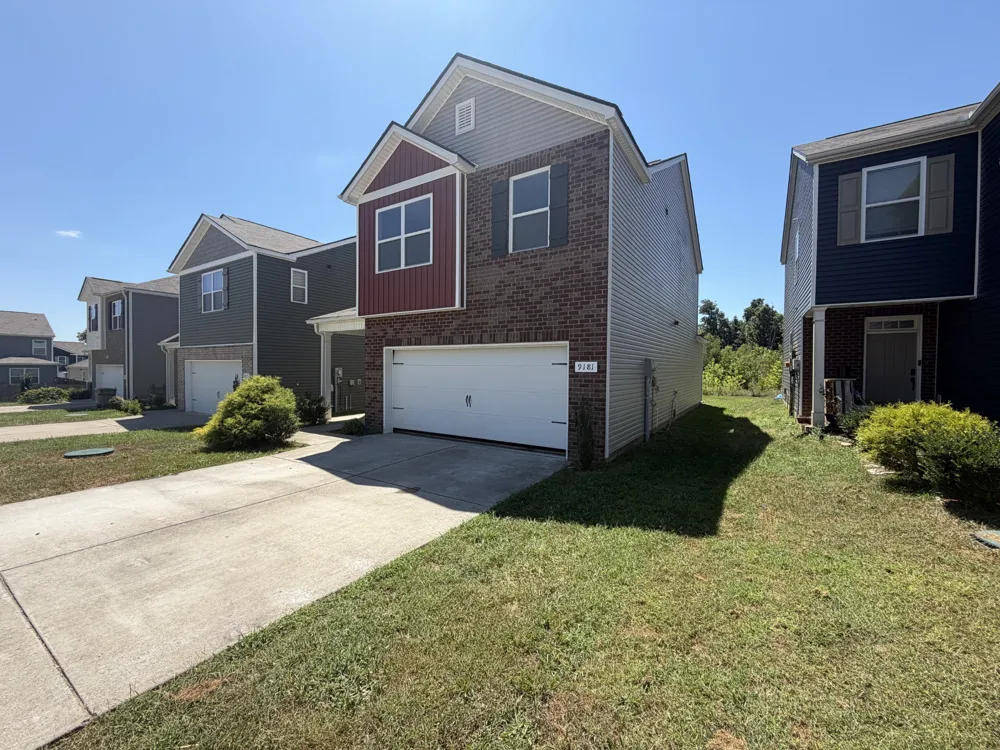 9181 War Eagles Way Ashland City, TN 37015