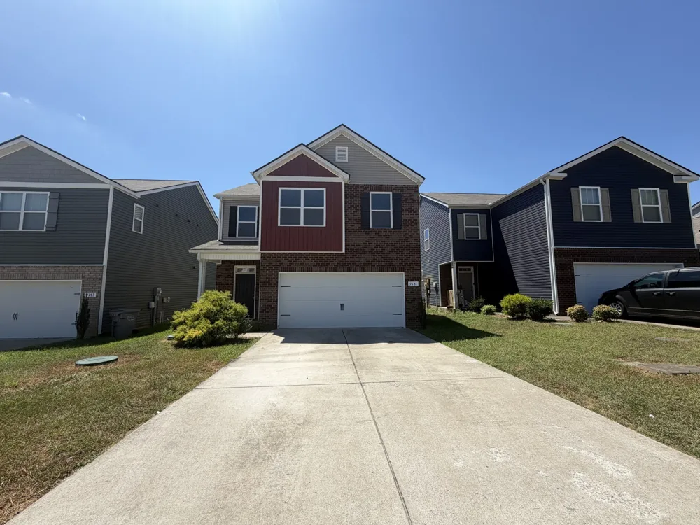 9181 War Eagles Way Ashland City, TN 37015